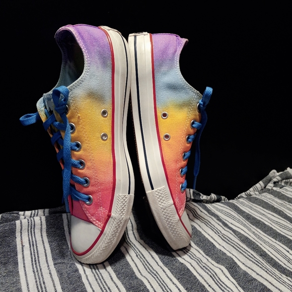 Tie dye Converse shoes mens size 8 womens  size 10, Rainbow Tie dye Chucks - Picture 5 of 12